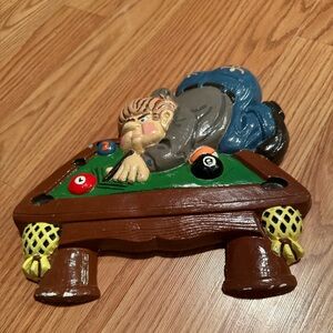 Vintage Chalkware“Determined Pool Player”Pool Room,Man Cave,Decor,Wall Art.